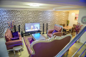 4 Bedroom Duplex-24Hrs Electricity/WIFI/Security